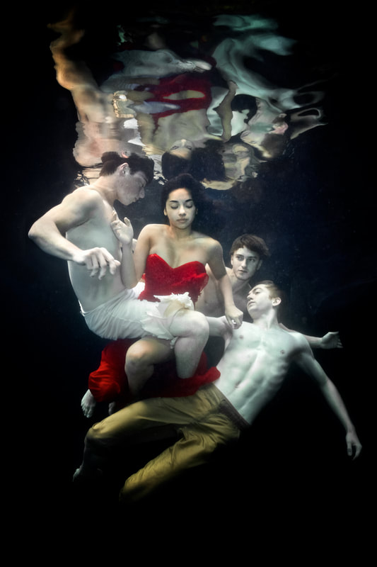 Tina Gutierrez ballet, dance and underwater ballet photographer based in Cincinnati,Ohio